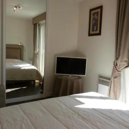 Appartement Sleeps 6 Air Con Wifi Cannes